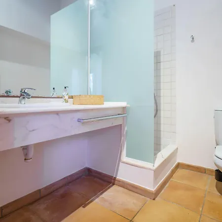 Can Canaver Villa *